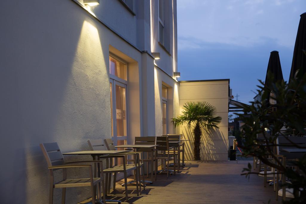 Goethe Hotel Messe By Trip Inn Frankfurt am Main ภายนอก รูปภาพ