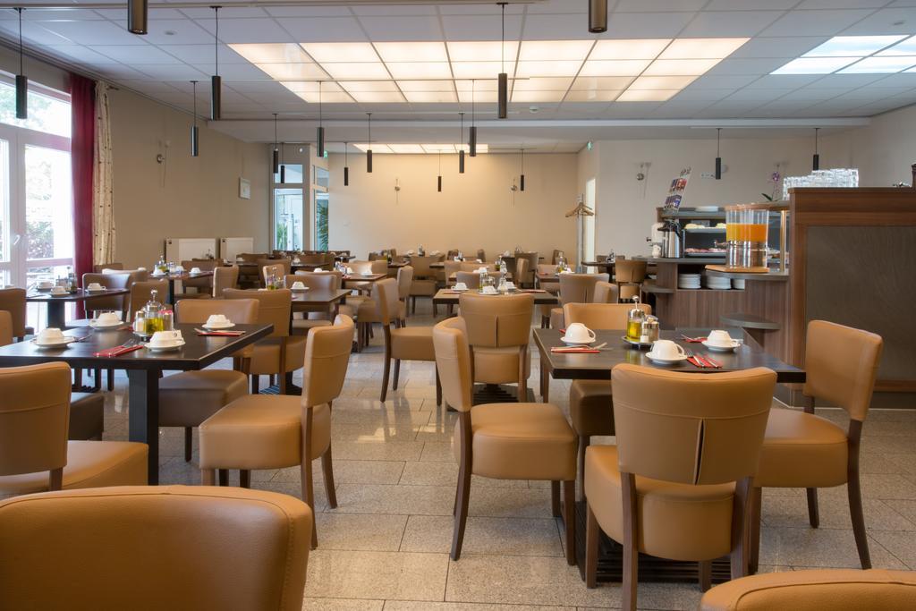 Goethe Hotel Messe By Trip Inn Frankfurt am Main ภายนอก รูปภาพ