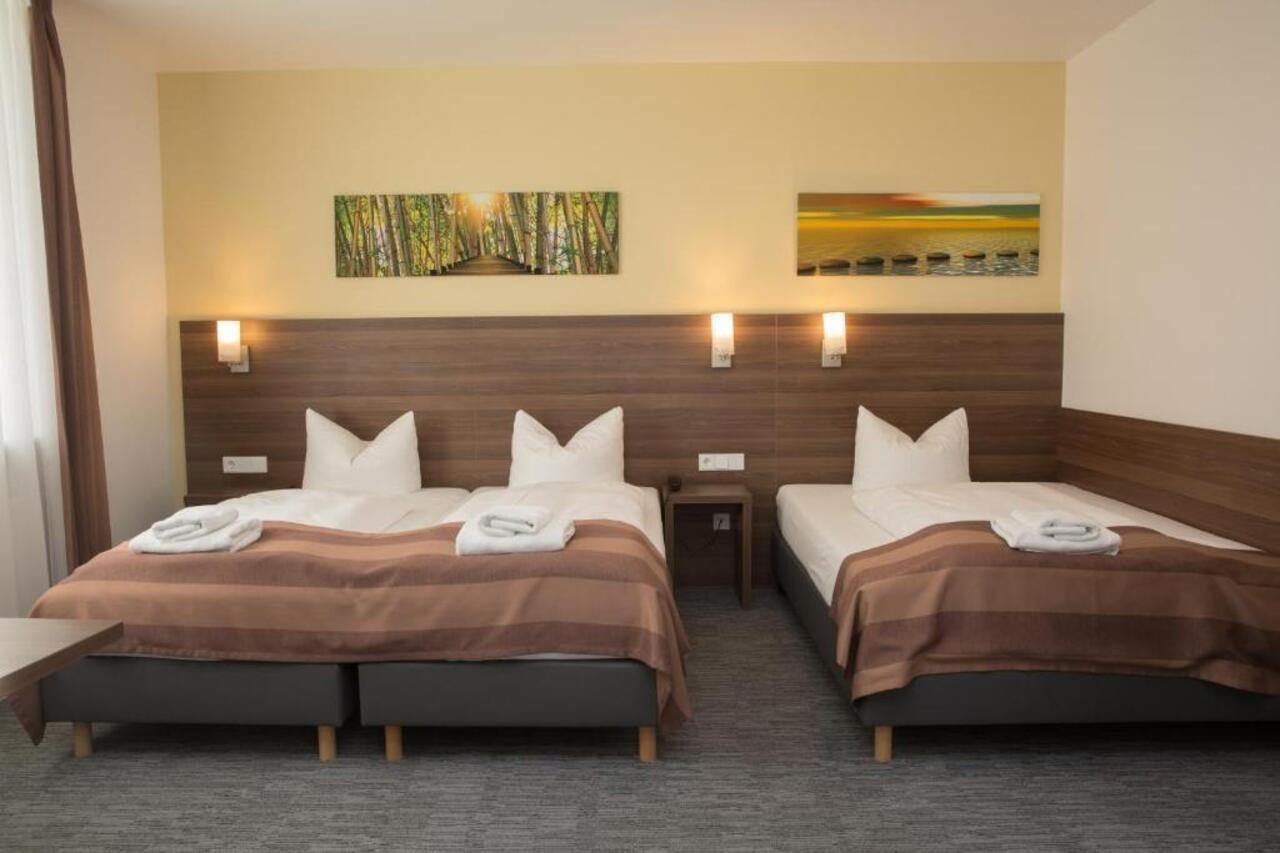 Goethe Hotel Messe By Trip Inn Frankfurt am Main ภายนอก รูปภาพ
